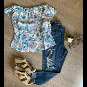 ‼️Last One‼️🍃Off Shoulder Top🍃